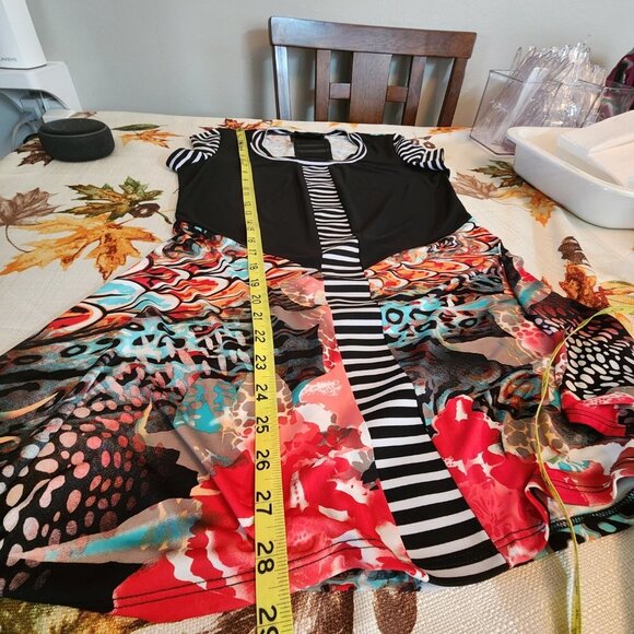 FRANK LYMAN DESIGN SWING TOP - Picture 4 of 5